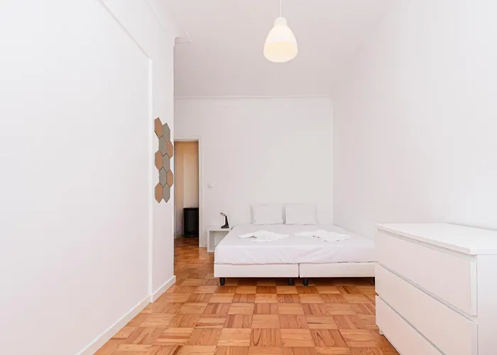 Houze_4 Room Flat In Lisbon Centre Near Zoo